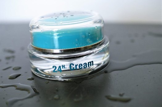 QMS Medicosmetics 24H Cream