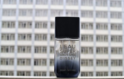 Issey Miyake L’Eau Super Majeure D’Issey EDT Intense 