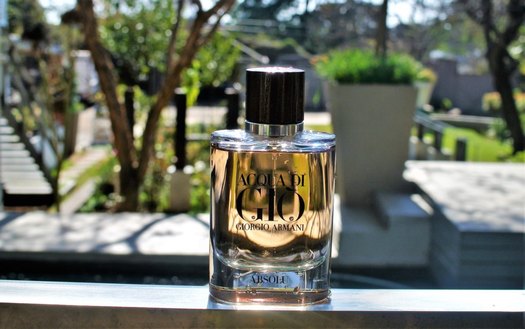 Fragrance News Snippets - Sexiest Fragrances - Giorgio Armani Acqua di Gio Absolu EDP
