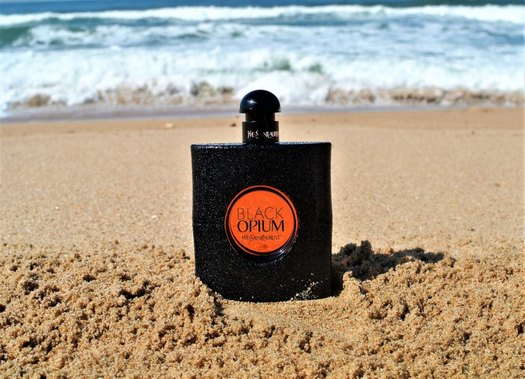 Fragrance News Snippets - Sexiest Fragrances - YSL Black Opium EDP