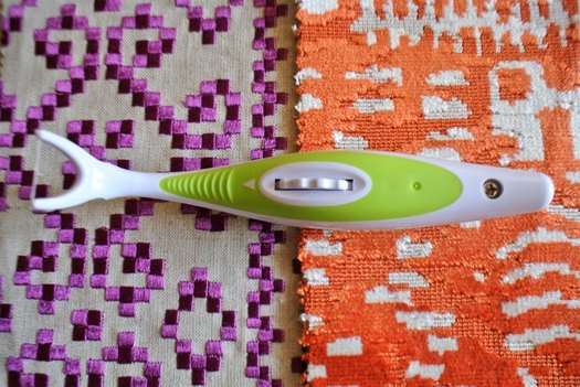 Good Oral Hygiene - Sunstar GUM Flosbrush Automatic 