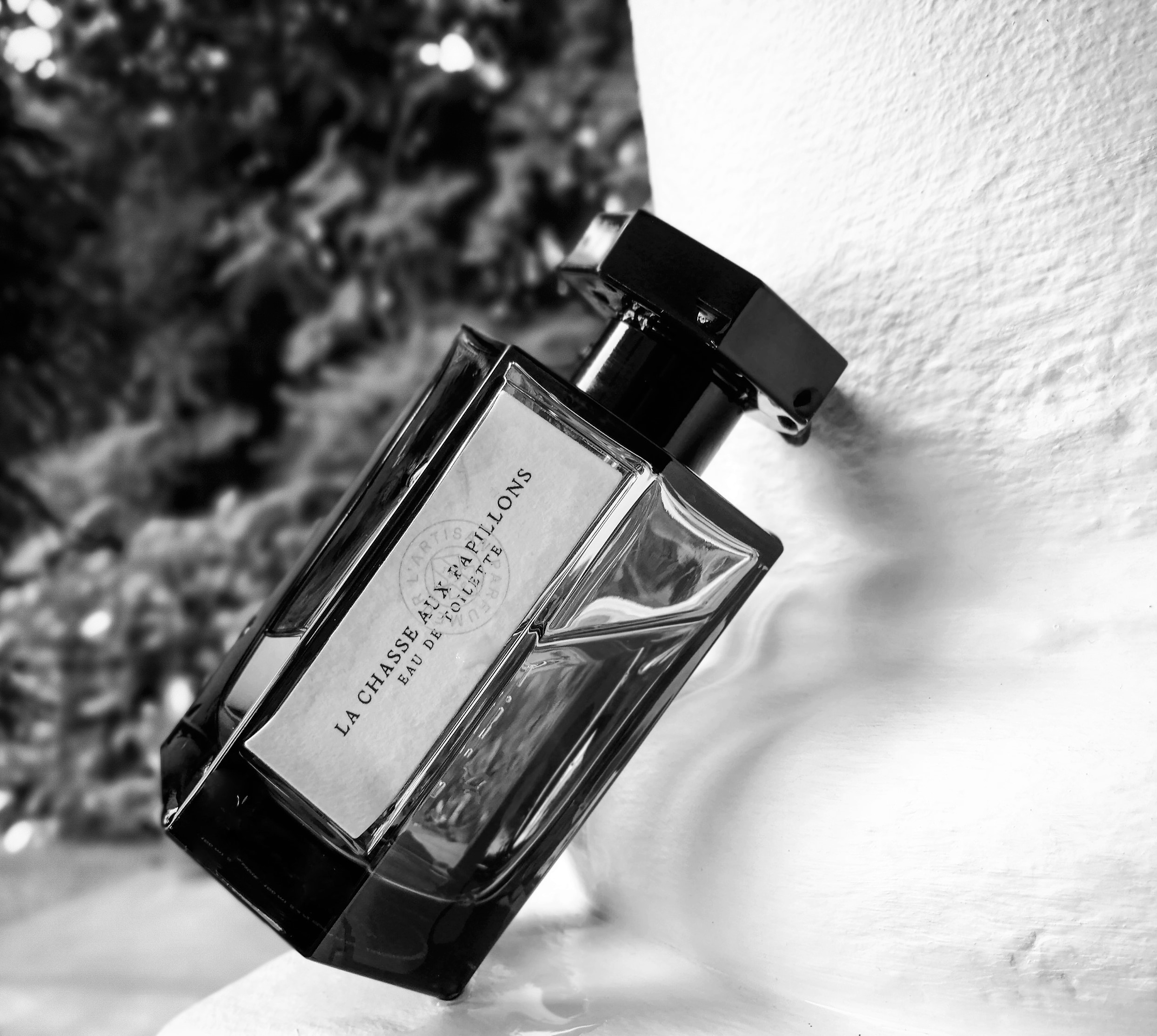 L'Artisan Parfumeur La Chasse aux Papillons Extreme • Tiny Fragrances
