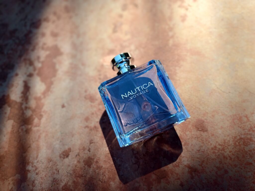 Fragroom - Nautica Voyage EDT